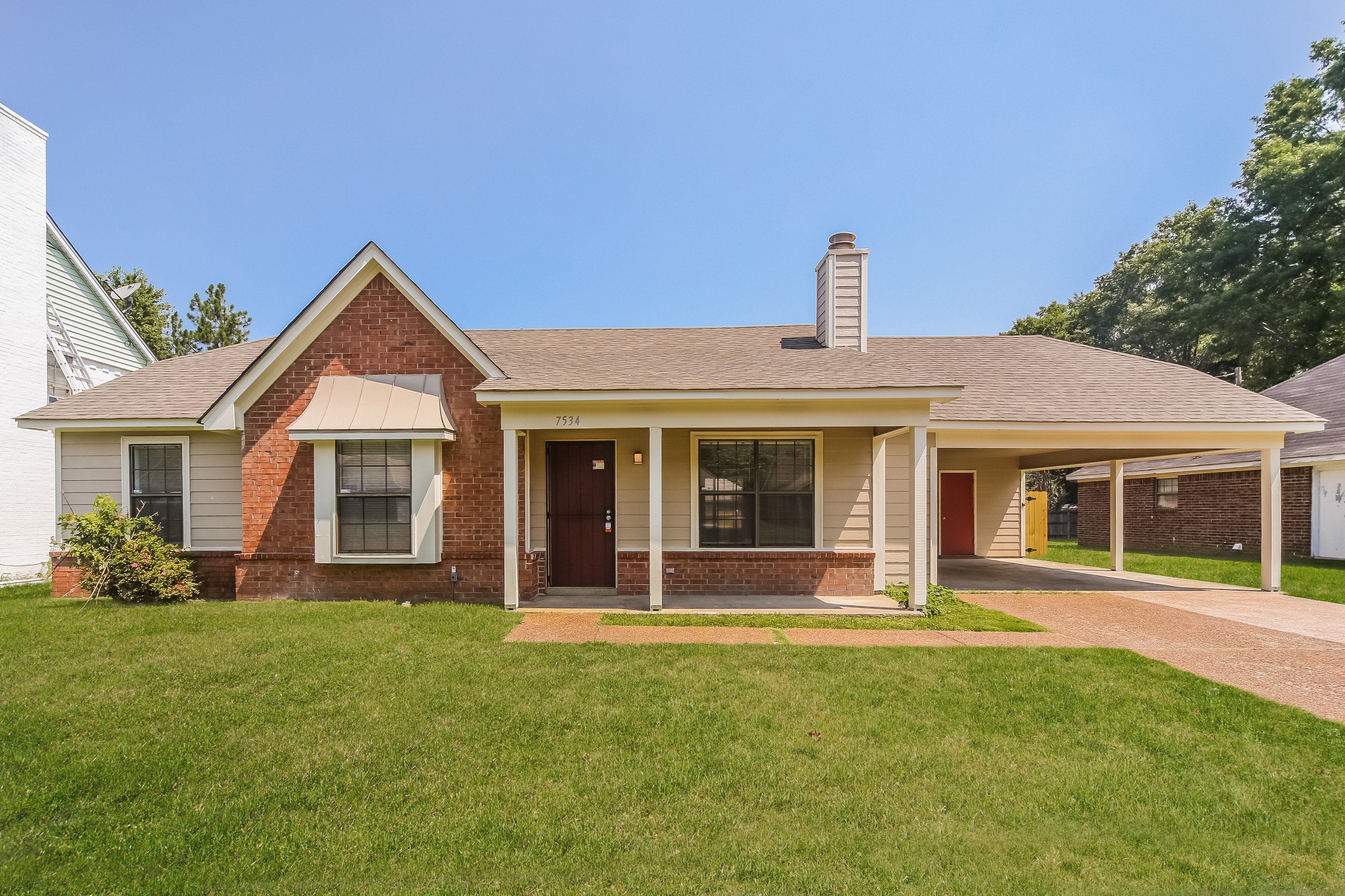 7534 BURNSTOWN LN Memphis, TN 38133